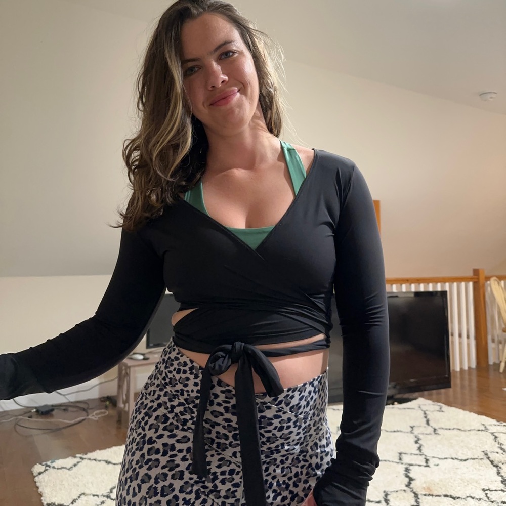 Balance/Vitality Wrap Around Long Sleeve Atmos collection